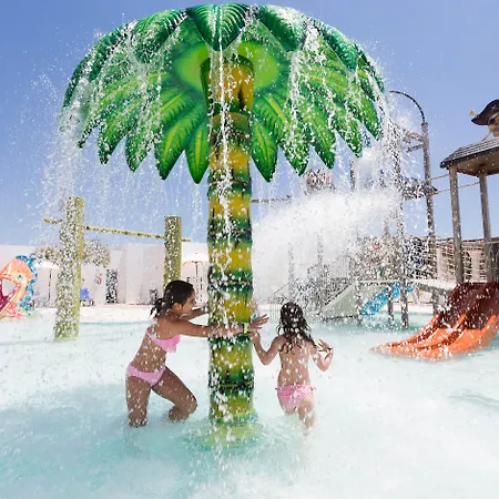Grand Palladium White Island Resort & Spa 